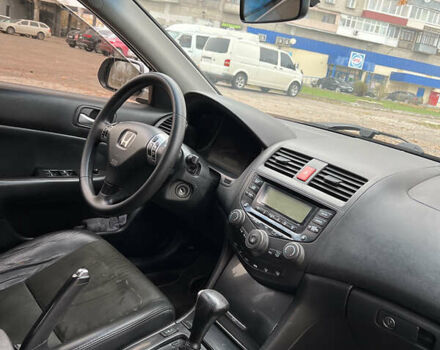 Серый Хонда Аккорд, объемом двигателя 2 л и пробегом 337 тыс. км за 5100 $, фото 12 на Automoto.ua