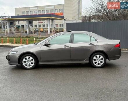 Сірий Хонда Аккорд, об'ємом двигуна 2 л та пробігом 188 тис. км за 6999 $, фото 4 на Automoto.ua