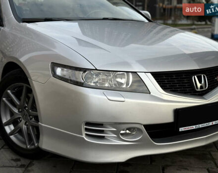 Серый Хонда Аккорд, объемом двигателя 2.4 л и пробегом 156 тыс. км за 9800 $, фото 11 на Automoto.ua