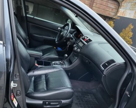 Сірий Хонда Аккорд, об'ємом двигуна 2 л та пробігом 299 тис. км за 5200 $, фото 5 на Automoto.ua