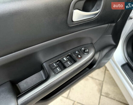 Серый Хонда Аккорд, объемом двигателя 2.4 л и пробегом 156 тыс. км за 9800 $, фото 32 на Automoto.ua