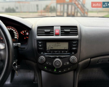 Серый Хонда Аккорд, объемом двигателя 2.4 л и пробегом 156 тыс. км за 9800 $, фото 43 на Automoto.ua