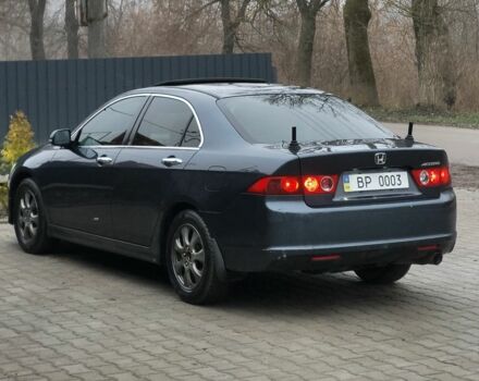 Сірий Хонда Аккорд, об'ємом двигуна 2 л та пробігом 299 тис. км за 5200 $, фото 3 на Automoto.ua