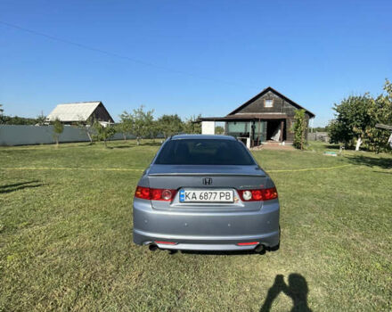 Серый Хонда Аккорд, объемом двигателя 2.4 л и пробегом 322 тыс. км за 8200 $, фото 5 на Automoto.ua