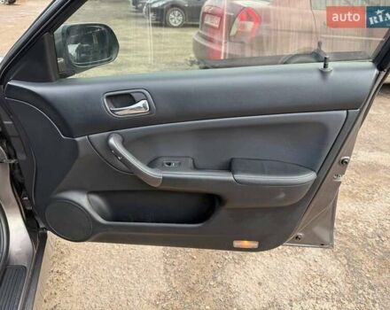 Сірий Хонда Аккорд, об'ємом двигуна 2 л та пробігом 188 тис. км за 6999 $, фото 29 на Automoto.ua