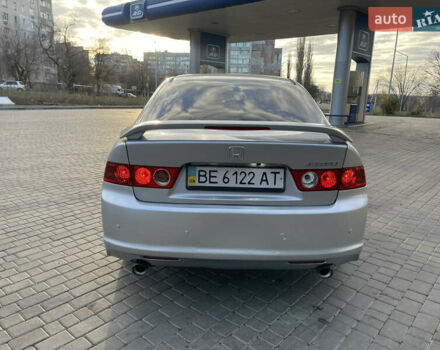 Серый Хонда Аккорд, объемом двигателя 2.4 л и пробегом 260 тыс. км за 6800 $, фото 2 на Automoto.ua