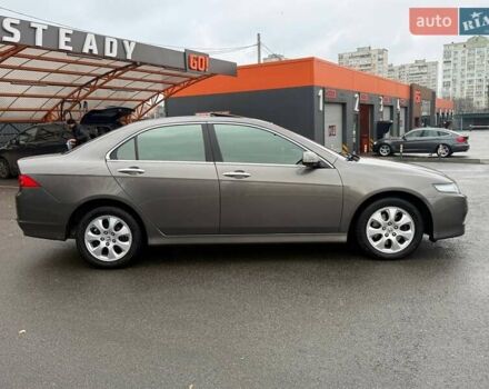 Сірий Хонда Аккорд, об'ємом двигуна 2 л та пробігом 188 тис. км за 6999 $, фото 8 на Automoto.ua