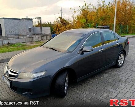 Серый Хонда Аккорд, объемом двигателя 2.2 л и пробегом 0 тыс. км за 6000 $, фото 2 на Automoto.ua