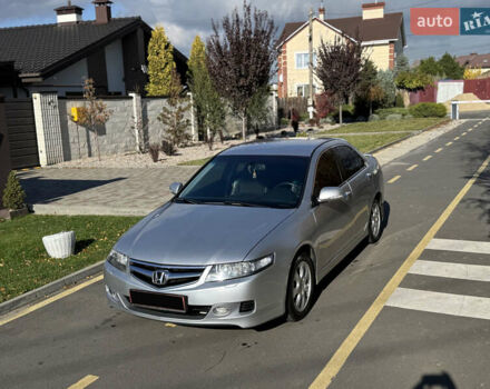 Сірий Хонда Аккорд, об'ємом двигуна 2 л та пробігом 235 тис. км за 6950 $, фото 5 на Automoto.ua
