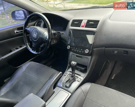 Серый Хонда Аккорд, объемом двигателя 2 л и пробегом 252 тыс. км за 4650 $, фото 18 на Automoto.ua