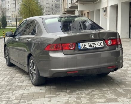 Серый Хонда Аккорд, объемом двигателя 2 л и пробегом 252 тыс. км за 4650 $, фото 1 на Automoto.ua
