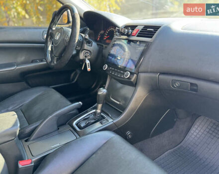 Сірий Хонда Аккорд, об'ємом двигуна 2 л та пробігом 235 тис. км за 6950 $, фото 19 на Automoto.ua