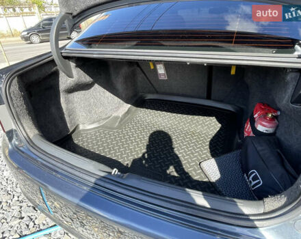 Серый Хонда Аккорд, объемом двигателя 2 л и пробегом 257 тыс. км за 6400 $, фото 8 на Automoto.ua