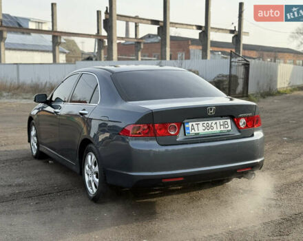 Сірий Хонда Аккорд, об'ємом двигуна 2 л та пробігом 319 тис. км за 6650 $, фото 4 на Automoto.ua