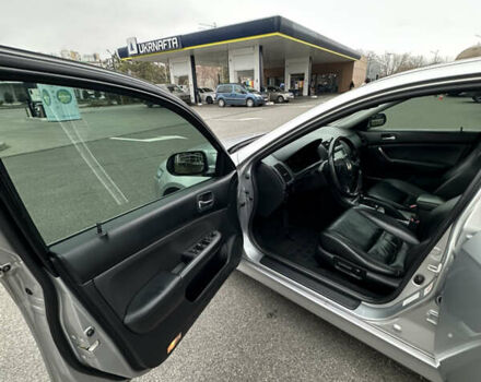 Серый Хонда Аккорд, объемом двигателя 2 л и пробегом 205 тыс. км за 8000 $, фото 16 на Automoto.ua