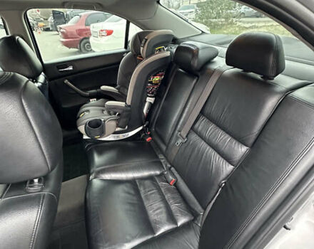 Серый Хонда Аккорд, объемом двигателя 2 л и пробегом 205 тыс. км за 8000 $, фото 23 на Automoto.ua