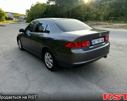 Серый Хонда Аккорд, объемом двигателя 2 л и пробегом 185 тыс. км за 6450 $, фото 3 на Automoto.ua