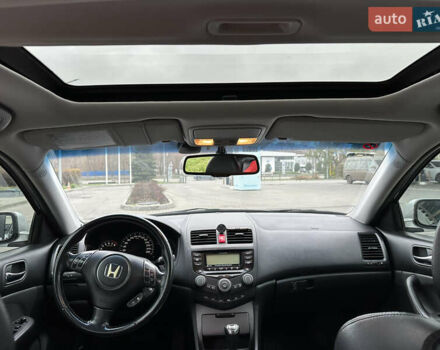 Серый Хонда Аккорд, объемом двигателя 2 л и пробегом 205 тыс. км за 8000 $, фото 21 на Automoto.ua