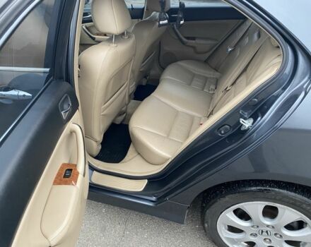 Сірий Хонда Аккорд, об'ємом двигуна 2 л та пробігом 270 тис. км за 6200 $, фото 5 на Automoto.ua