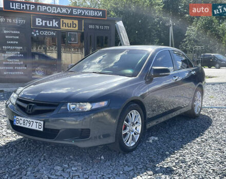 Серый Хонда Аккорд, объемом двигателя 2 л и пробегом 257 тыс. км за 6400 $, фото 2 на Automoto.ua