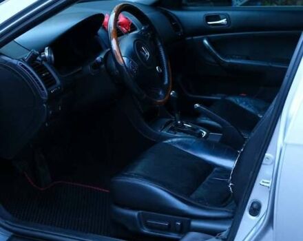 Серый Хонда Аккорд, объемом двигателя 2 л и пробегом 296 тыс. км за 6800 $, фото 11 на Automoto.ua