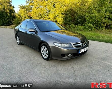 Серый Хонда Аккорд, объемом двигателя 2 л и пробегом 185 тыс. км за 6450 $, фото 1 на Automoto.ua