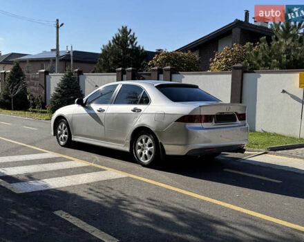 Сірий Хонда Аккорд, об'ємом двигуна 2 л та пробігом 235 тис. км за 6950 $, фото 2 на Automoto.ua