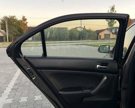 Сірий Хонда Аккорд, об'ємом двигуна 2 л та пробігом 258 тис. км за 7400 $, фото 6 на Automoto.ua