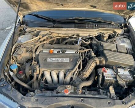 Серый Хонда Аккорд, объемом двигателя 2 л и пробегом 316 тыс. км за 6500 $, фото 10 на Automoto.ua