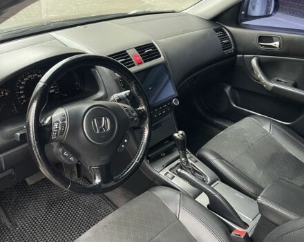 Серый Хонда Аккорд, объемом двигателя 2 л и пробегом 252 тыс. км за 4650 $, фото 7 на Automoto.ua