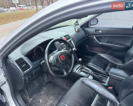 Серый Хонда Аккорд, объемом двигателя 2 л и пробегом 272 тыс. км за 6500 $, фото 8 на Automoto.ua