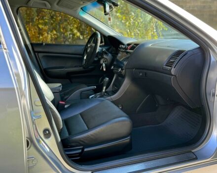 Сірий Хонда Аккорд, об'ємом двигуна 2 л та пробігом 235 тис. км за 6950 $, фото 18 на Automoto.ua