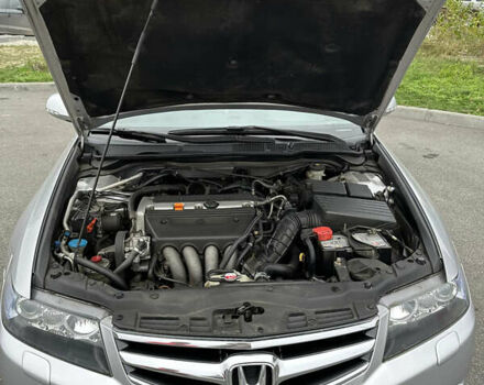 Серый Хонда Аккорд, объемом двигателя 2 л и пробегом 205 тыс. км за 8000 $, фото 12 на Automoto.ua