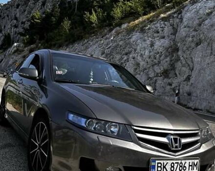 Хонда Аккорд 2007 в Сарнах на Automoto.ua Серый Хонда Аккорд, объемом двигателя 2 л и пробегом 230 тыс. км за 6500 $, фото 8 на Automoto.ua