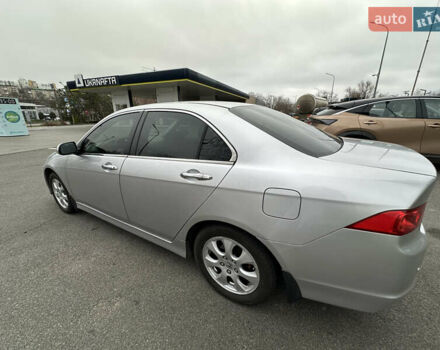 Серый Хонда Аккорд, объемом двигателя 2 л и пробегом 205 тыс. км за 8000 $, фото 7 на Automoto.ua