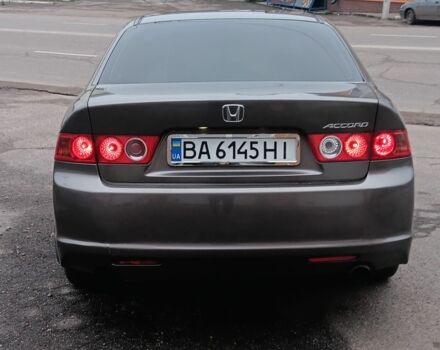 Серый Хонда Аккорд, объемом двигателя 2 л и пробегом 264 тыс. км за 5400 $, фото 3 на Automoto.ua