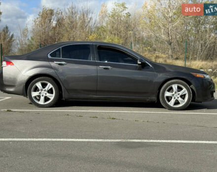 Серый Хонда Аккорд, объемом двигателя 2 л и пробегом 200 тыс. км за 8699 $, фото 3 на Automoto.ua