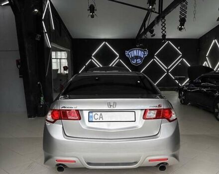 Сірий Хонда Аккорд, об'ємом двигуна 2.4 л та пробігом 247 тис. км за 10000 $, фото 10 на Automoto.ua