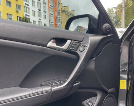 Серый Хонда Аккорд, объемом двигателя 2.4 л и пробегом 150 тыс. км за 11999 $, фото 49 на Automoto.ua