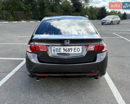 Серый Хонда Аккорд, объемом двигателя 2.35 л и пробегом 212 тыс. км за 9700 $, фото 5 на Automoto.ua