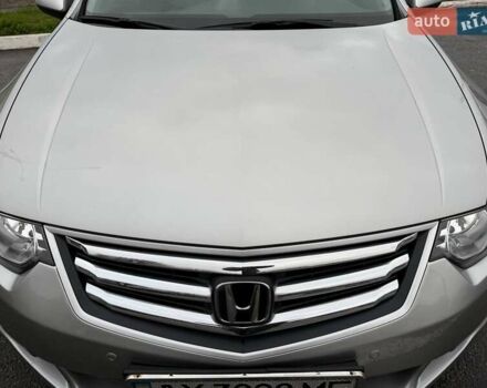 Хонда Аккорд 2008 в Харькове на Automoto.ua Серый Хонда Аккорд, объемом двигателя 2.4 л и пробегом 47 тыс. км за 14750 $, фото 28 на Automoto.ua