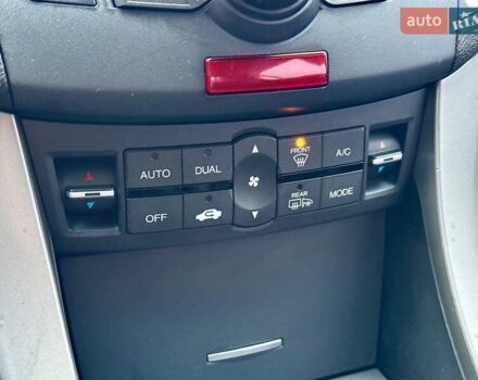 Серый Хонда Аккорд, объемом двигателя 2.4 л и пробегом 203 тыс. км за 9500 $, фото 19 на Automoto.ua