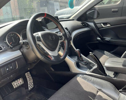 Серый Хонда Аккорд, объемом двигателя 2.35 л и пробегом 213 тыс. км за 10600 $, фото 6 на Automoto.ua