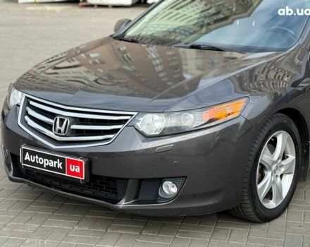 Серый Хонда Аккорд, объемом двигателя 2 л и пробегом 313 тыс. км за 8990 $, фото 3 на Automoto.ua