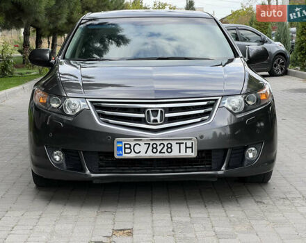 Серый Хонда Аккорд, объемом двигателя 2.4 л и пробегом 248 тыс. км за 8900 $, фото 1 на Automoto.ua