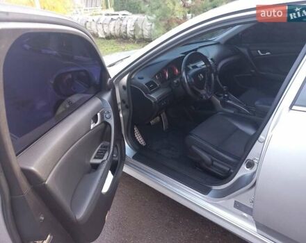 Сірий Хонда Аккорд, об'ємом двигуна 2.4 л та пробігом 59 тис. км за 10900 $, фото 21 на Automoto.ua