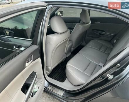 Сірий Хонда Аккорд, об'ємом двигуна 2.35 л та пробігом 255 тис. км за 9700 $, фото 11 на Automoto.ua