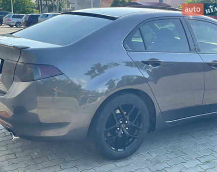 Сірий Хонда Аккорд, об'ємом двигуна 2.4 л та пробігом 260 тис. км за 8000 $, фото 2 на Automoto.ua