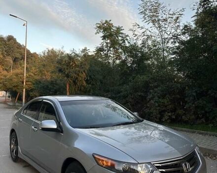 Серый Хонда Аккорд, объемом двигателя 2.4 л и пробегом 160 тыс. км за 10000 $, фото 7 на Automoto.ua