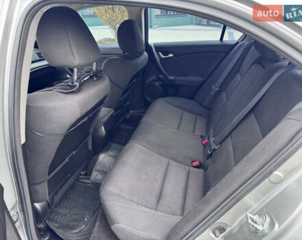 Серый Хонда Аккорд, объемом двигателя 2 л и пробегом 120 тыс. км за 8200 $, фото 7 на Automoto.ua